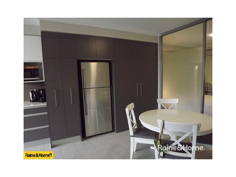 U97/123 Barrack Road, Cannon Hill QLD 4170