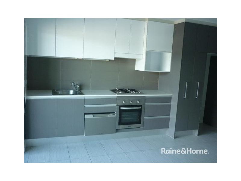 U97/123 Barrack Road, Cannon Hill QLD 4170