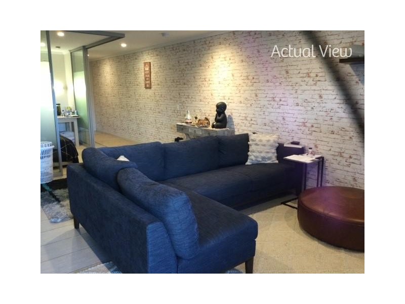 U97/123 Barrack Road, Cannon Hill QLD 4170