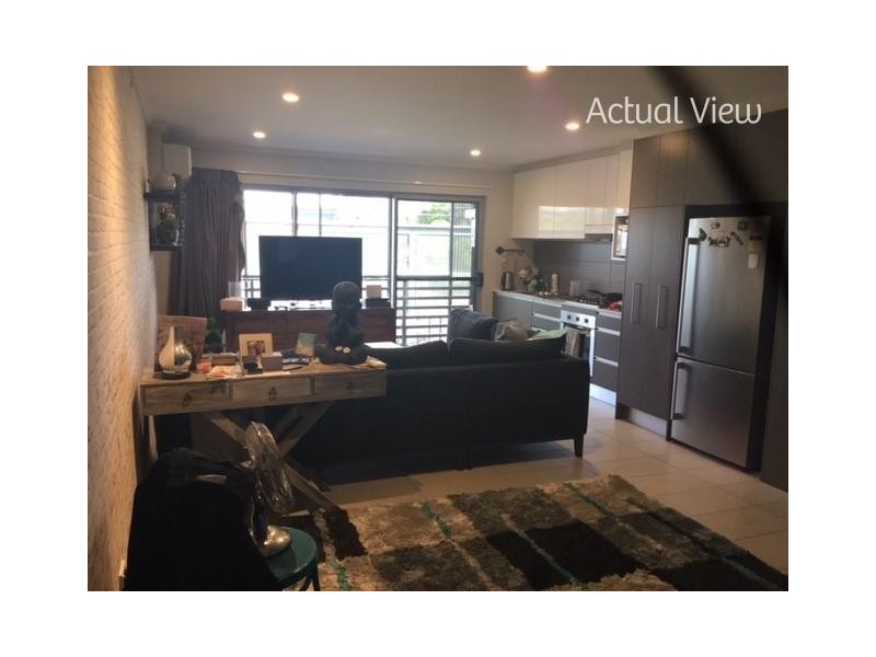 U97/123 Barrack Road, Cannon Hill QLD 4170