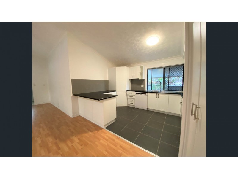 25 Batchworth Road, Molendinar QLD 4214