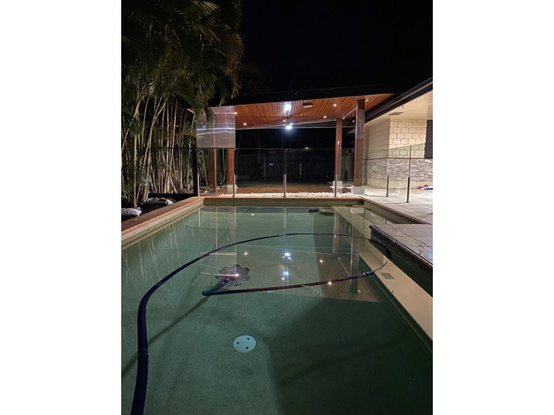 25 Batchworth Road, Molendinar QLD 4214