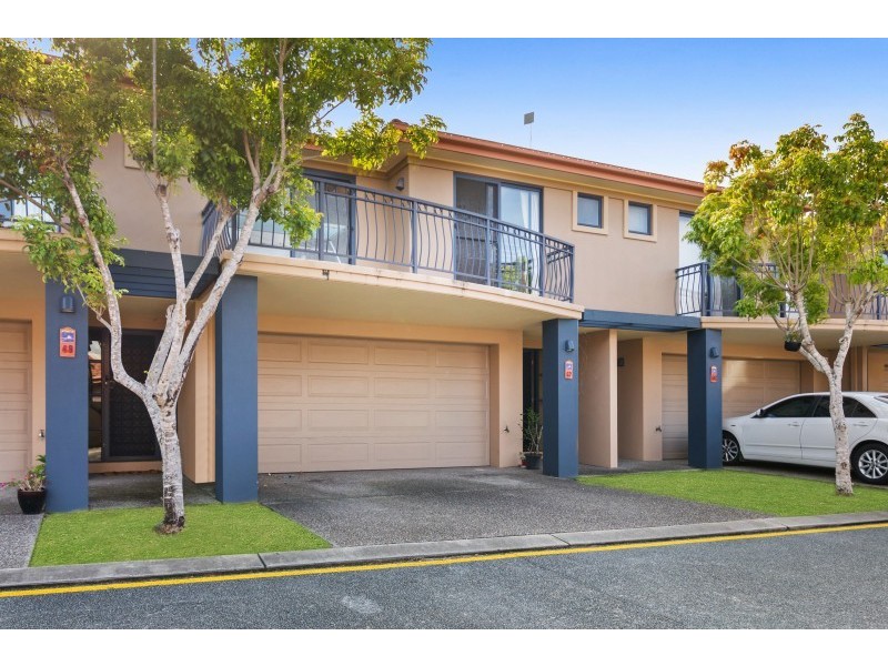 113E/4 UNIVERSITY, Robina QLD 4226