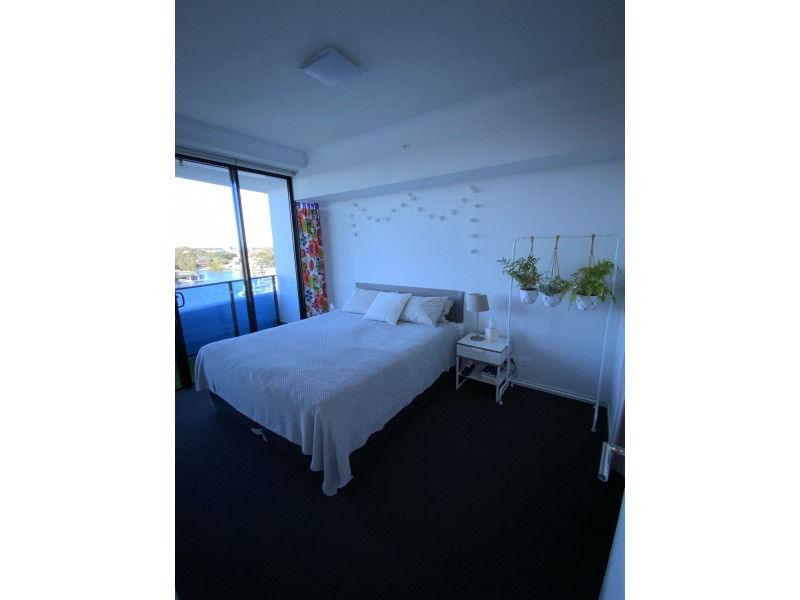 2501/5 Harbourside Court, Biggera Waters QLD 4216