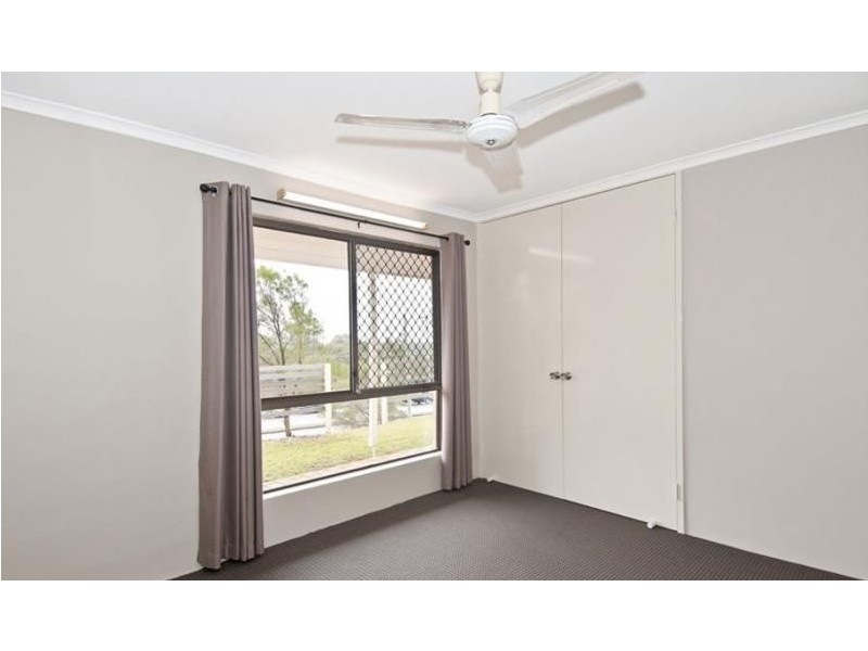 63 Mount Warren Boulevard, Mount Warren Park QLD 4207