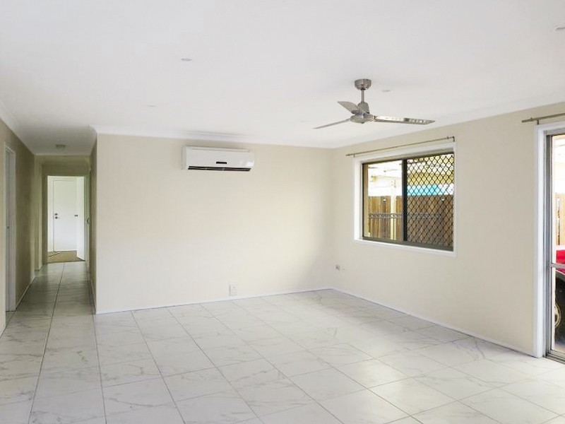 18 Honeyman Street, Mount Warren Park QLD 4207