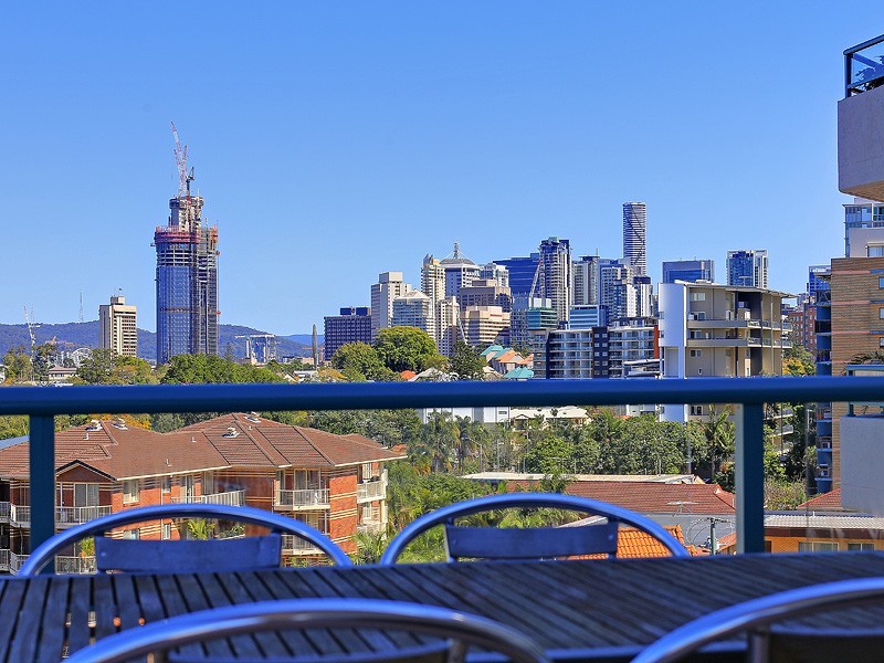 22/10 Park Avenue, Kangaroo Point QLD 4169