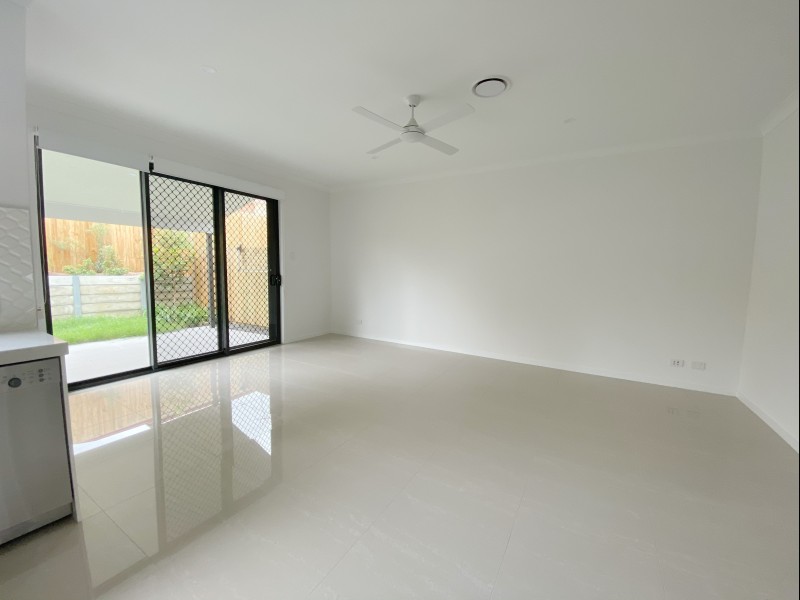 60/27 Sunflower Crescent, Calamvale QLD 4116