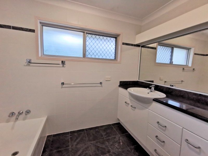 17 Beira Street, Aspley QLD 4034