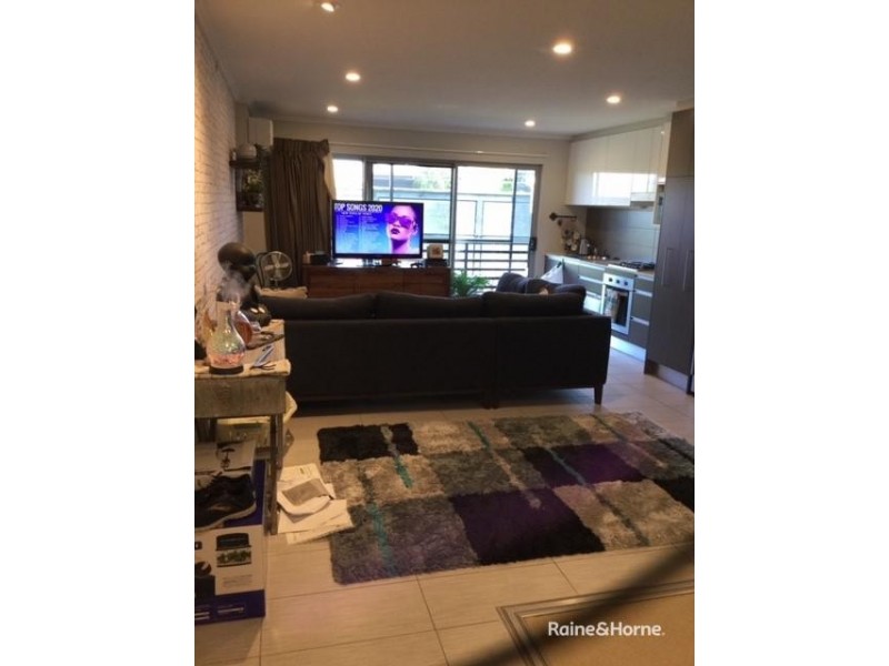 97/123 Barrack Road, Cannon Hill QLD 4170