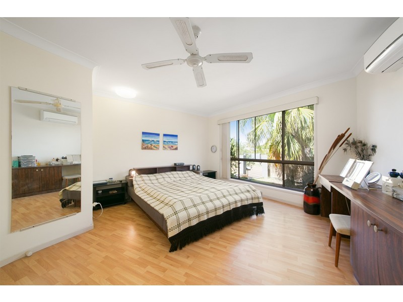 18 Dome Street, Eight Mile Plains QLD 4113