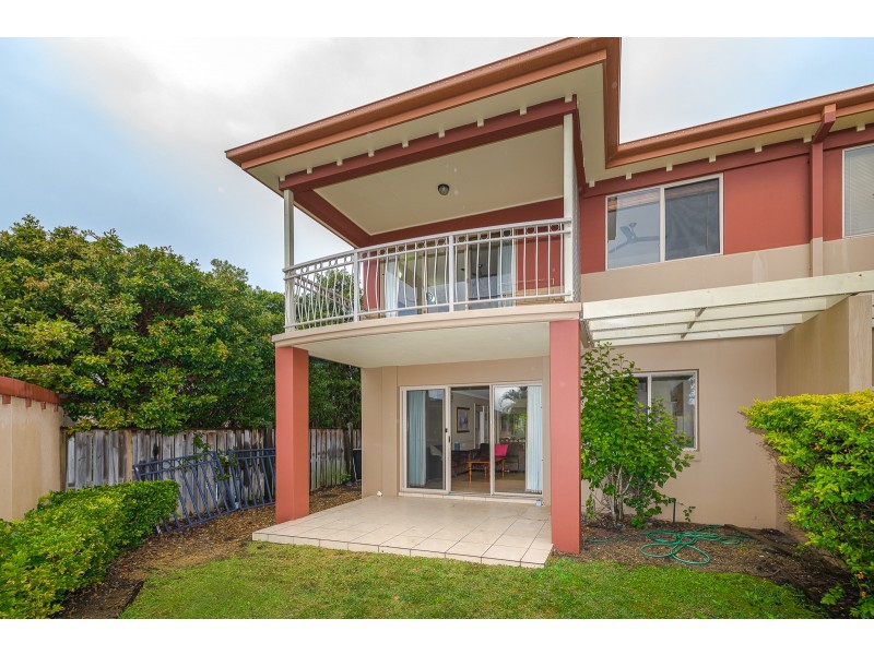 51/4 University Drive, Robina QLD 4226