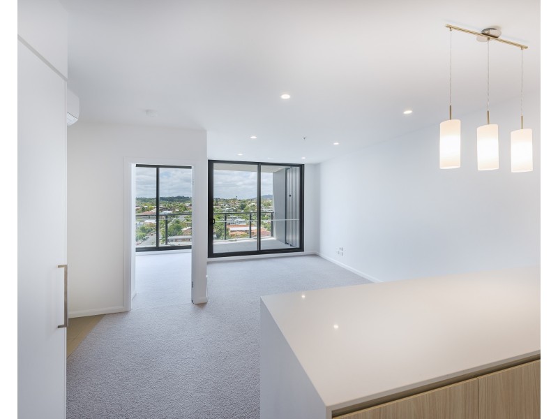 31306/300 Old Cleveland Road, Coorparoo QLD 4151