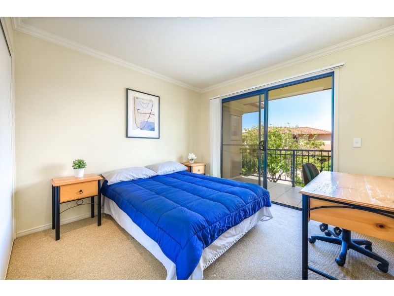 41/4 University Drive, Robina QLD 4226