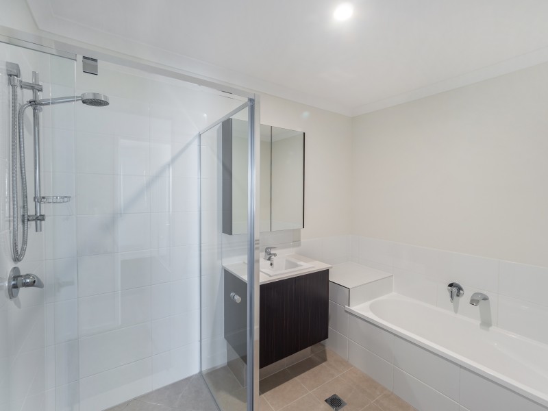 56/9 Springfield College Drive, Springfield QLD 4300