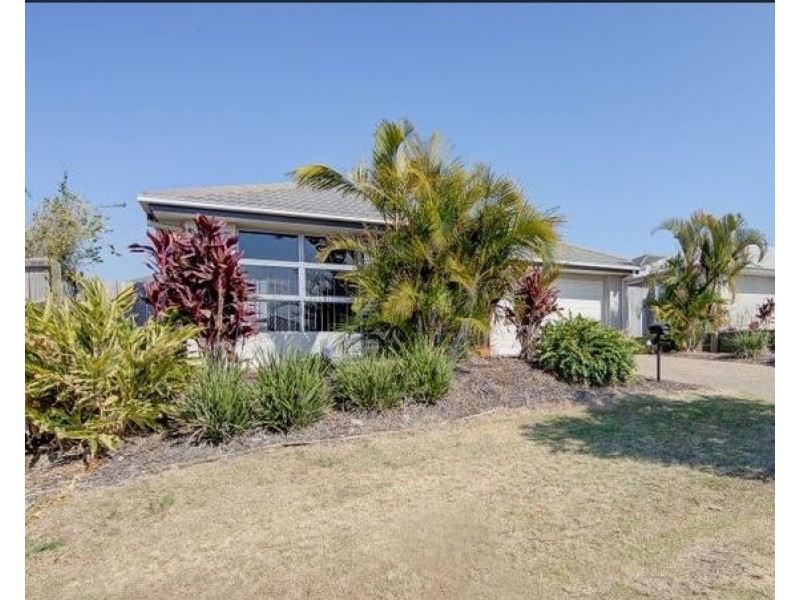 53 Ridgevale Boulevard, Holmview QLD 4207