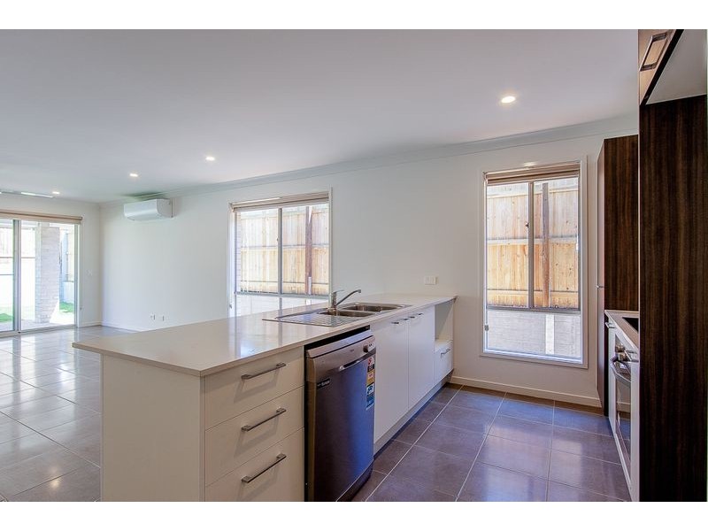 15 Wedgetail Street, Bahrs Scrub QLD 4207
