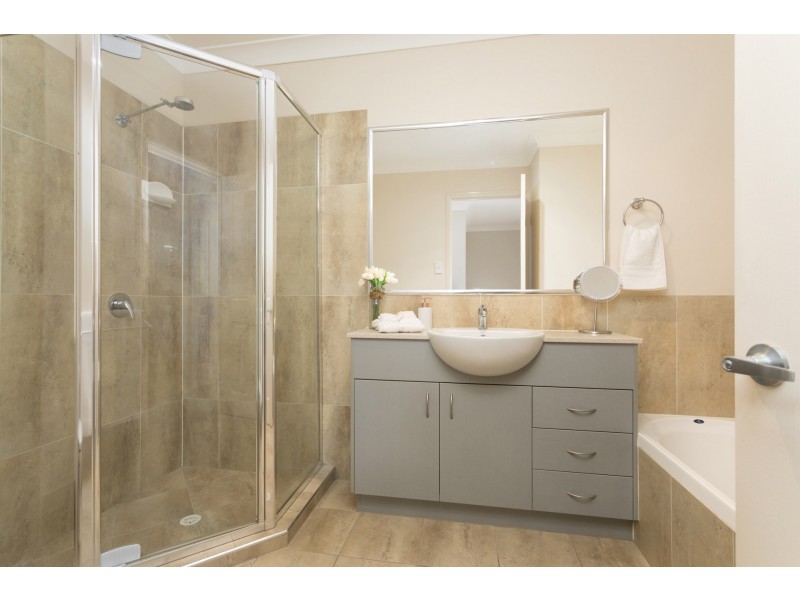 24/40 Hargreaves Road, Manly West QLD 4179