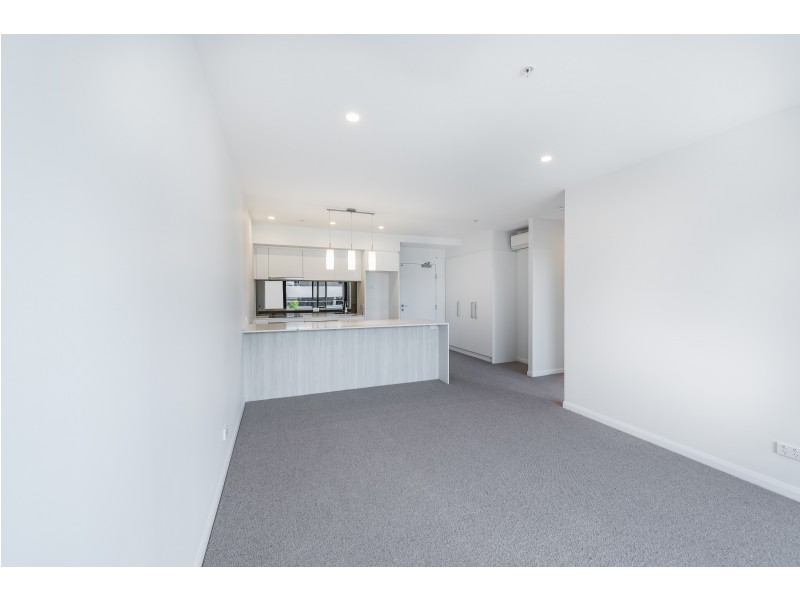 30101/300 Old Cleveland Road, Coorparoo QLD 4151