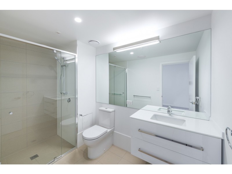 20408/300 Old Cleveland rd, Coorparoo QLD 4151