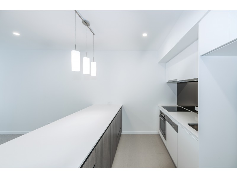 20408/300 Old Cleveland rd, Coorparoo QLD 4151