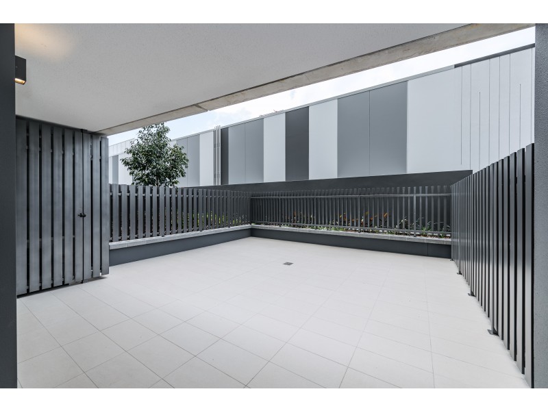 20408/300 Old Cleveland rd, Coorparoo QLD 4151