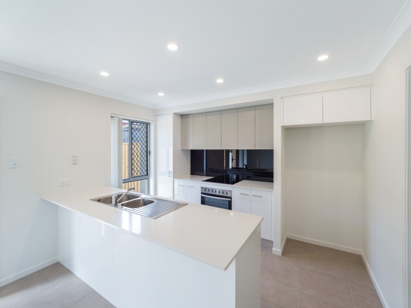 64/9 Springfield College Drive, Springfield QLD 4300