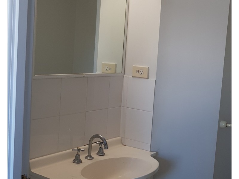 28/9 Durham Street, St Lucia QLD 4067
