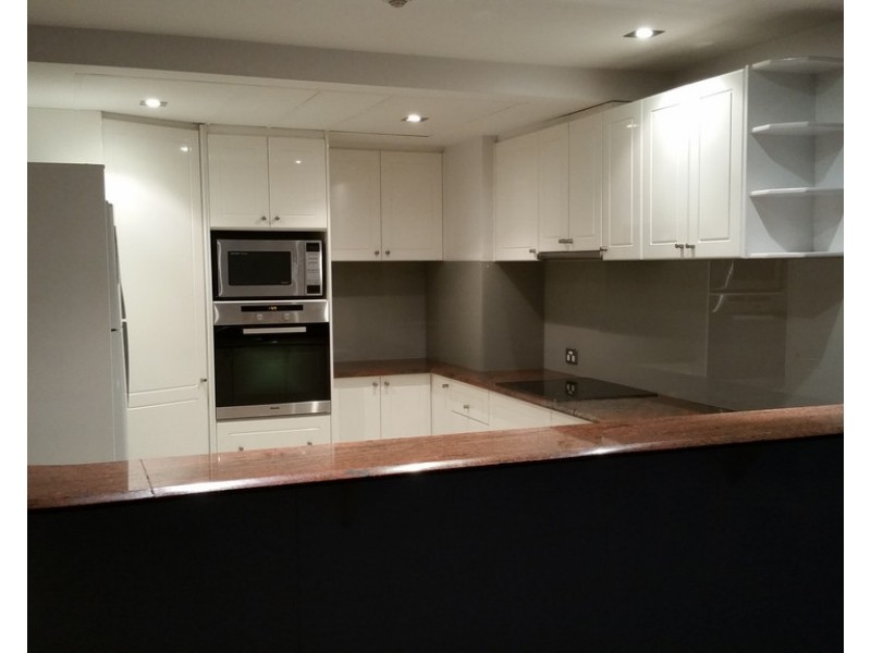 7/10 Park Avenue, Kangaroo Point QLD 4169