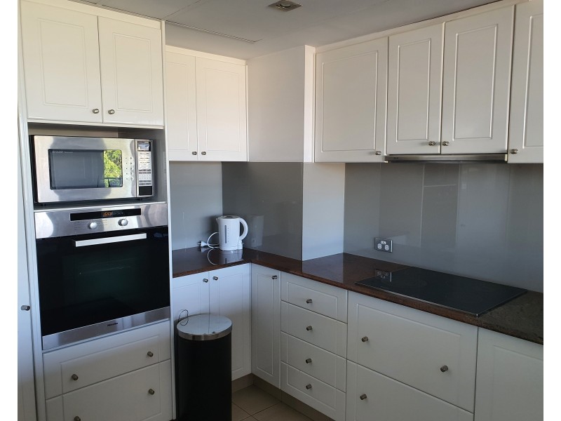 7/10 Park Avenue, Kangaroo Point QLD 4169
