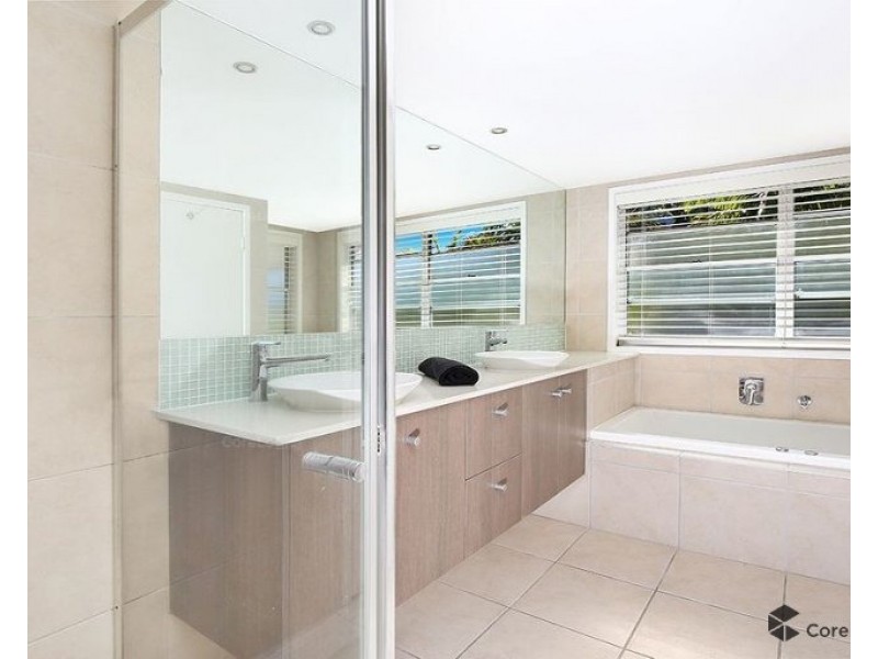 83/7 Grand Parade, Kawana Island QLD 4575