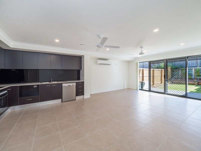 20/9 Springfield College Drive, Springfield QLD 4300