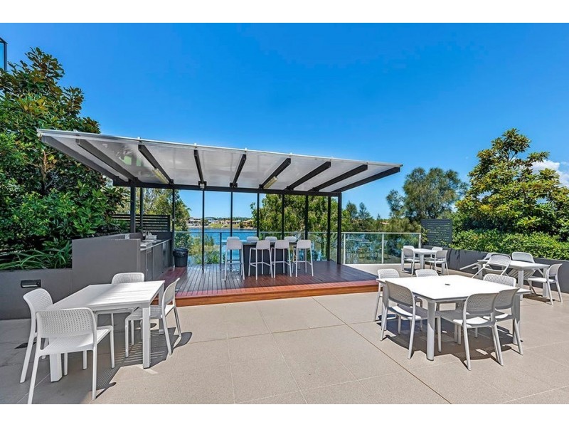 413/33 Lakefront crescent, Varsity Lakes QLD 4227
