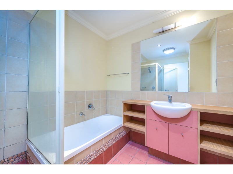 56/4 UNIVERSITY DRIVE, Robina QLD 4226