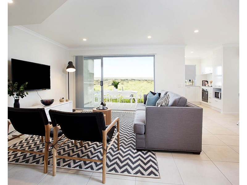 204/15 Betzel Crt, Mango Hill QLD 4509