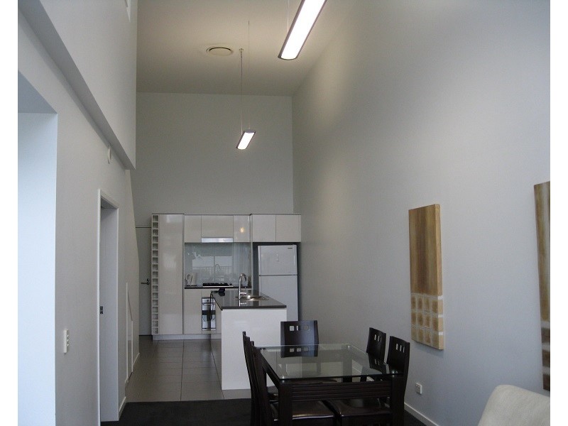 10/15 Walsh Street, Milton QLD 4064