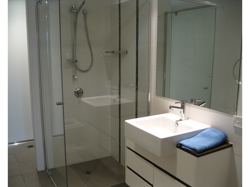 10/15 Walsh Street, Milton QLD 4064