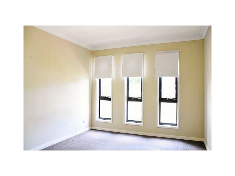 4 Hackney Court, Upper Coomera QLD 4209