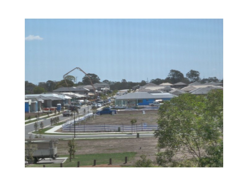 23/86 Carselgrove Ave, Fitzgibbon QLD 4018