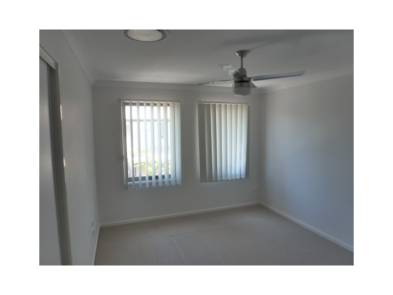 23/86 Carselgrove Ave, Fitzgibbon QLD 4018