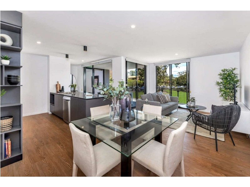 2/37 Norman Drive, Chermside QLD 4032