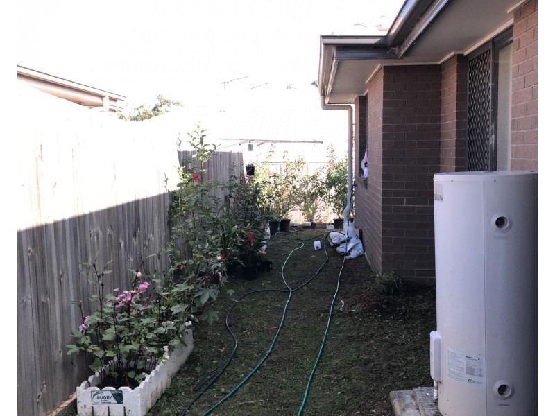 2/17 Melville Drive, Brassall QLD 4305