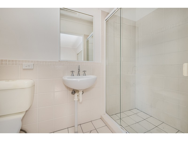 6/451 Enoggera Road, Alderley QLD 4051