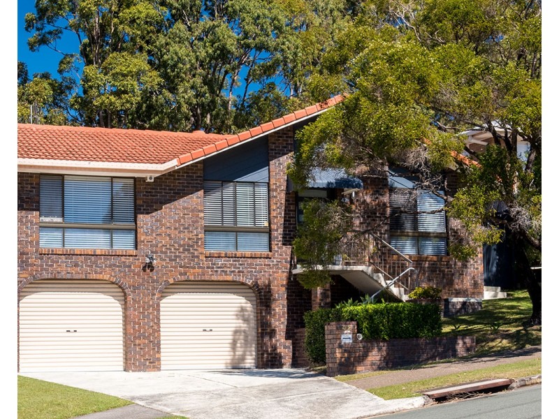 42 Parasol Street, Ashmore QLD 4214