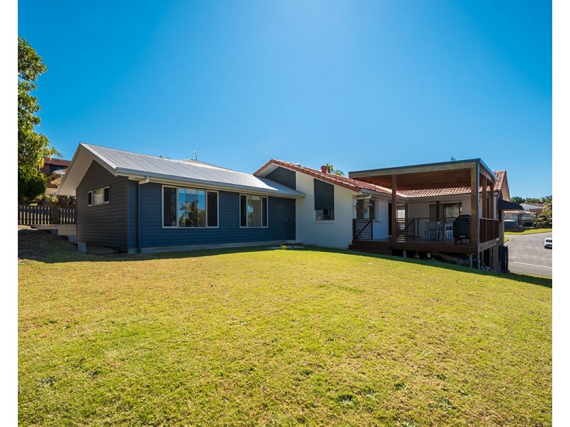42 Parasol Street, Ashmore QLD 4214