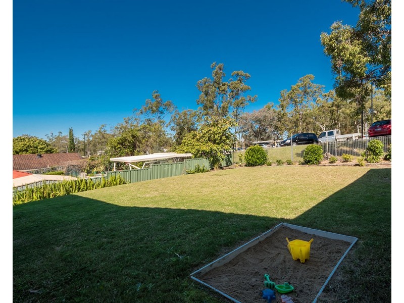 42 Parasol Street, Ashmore QLD 4214