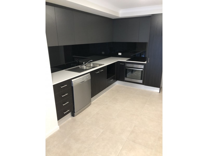 81/370 Gainsborough Drive, Pimpama QLD 4209