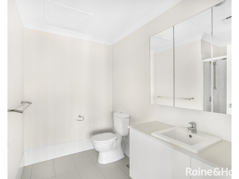 84/188 Gainsborough Drive, Pimpama QLD 4209