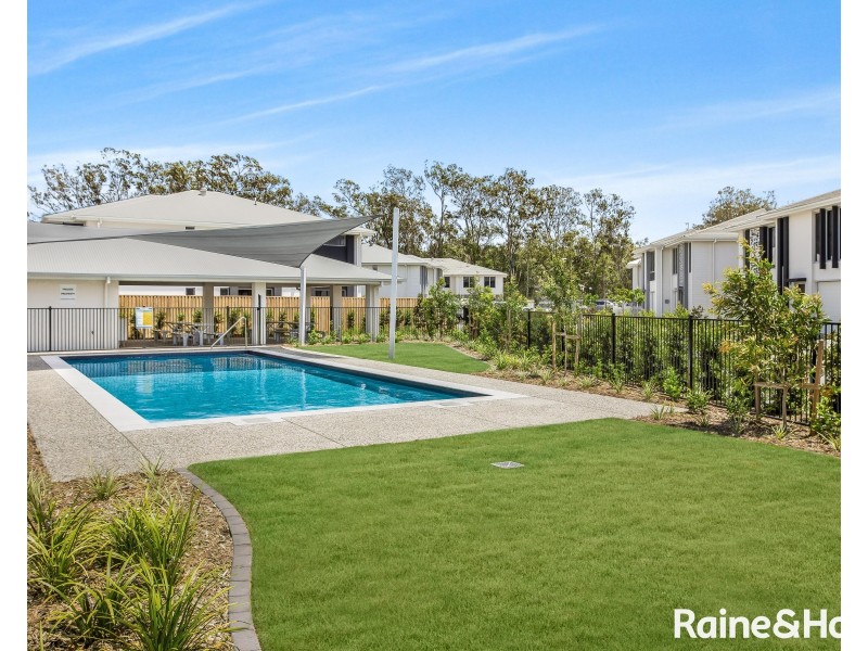 84/188 Gainsborough Drive, Pimpama QLD 4209