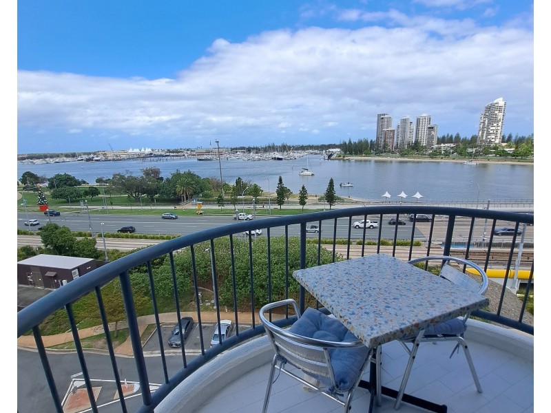 814/2 Barney, Southport QLD 4215